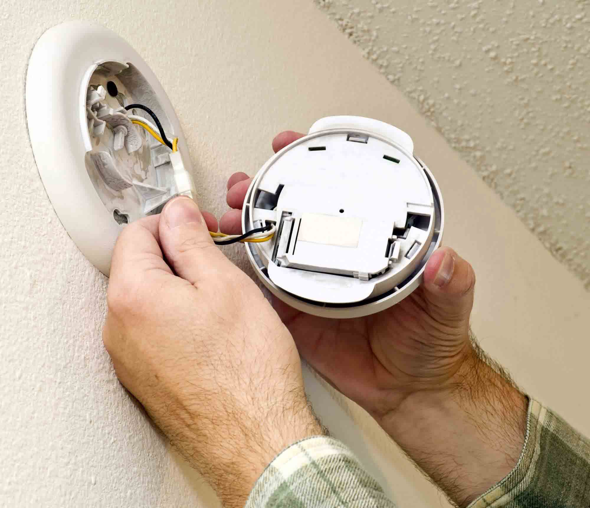 Smoke Detector Beeping With New Battery: Fix