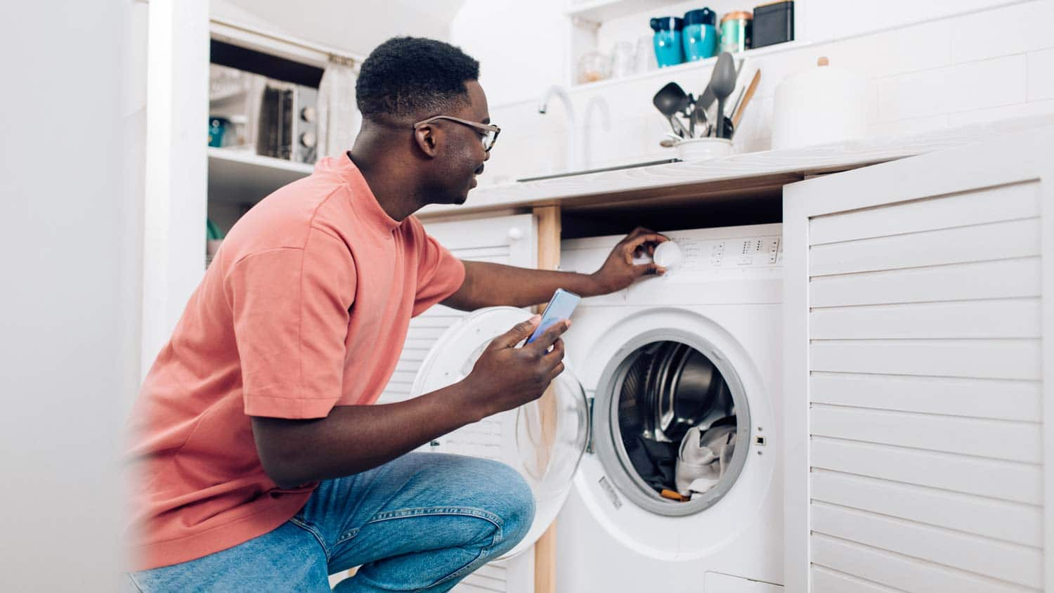 Why Do Clothes Smell Burnt: Washer Problem Guide